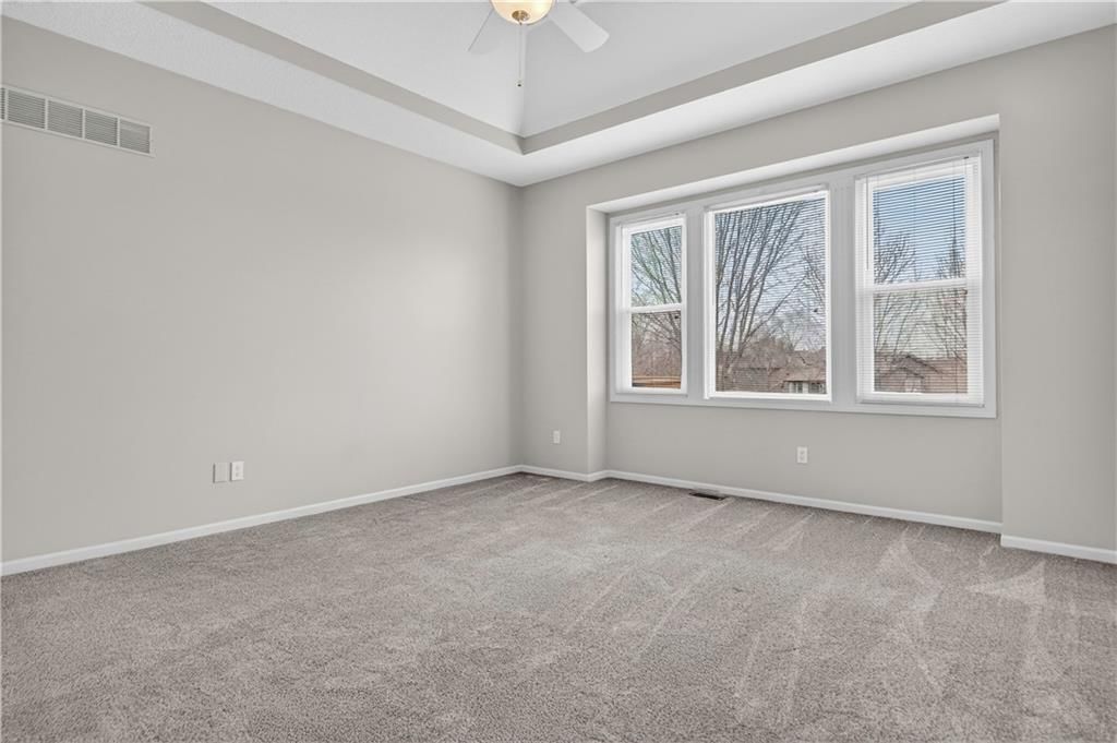 8600 N Richmond Avenue — photo 20