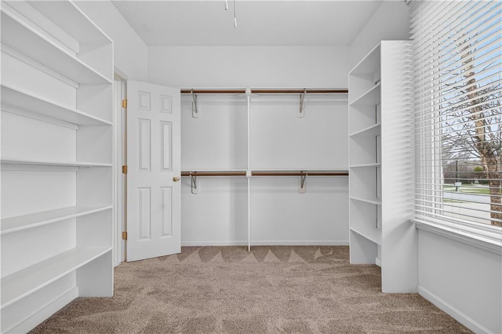8600 N Richmond Avenue — photo 24