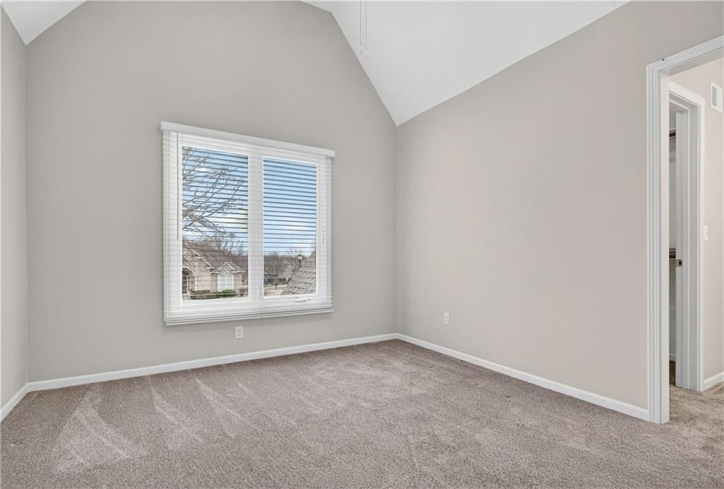 8600 N Richmond Avenue — photo 27