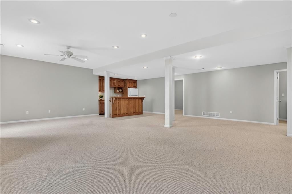 8600 N Richmond Avenue — photo 38