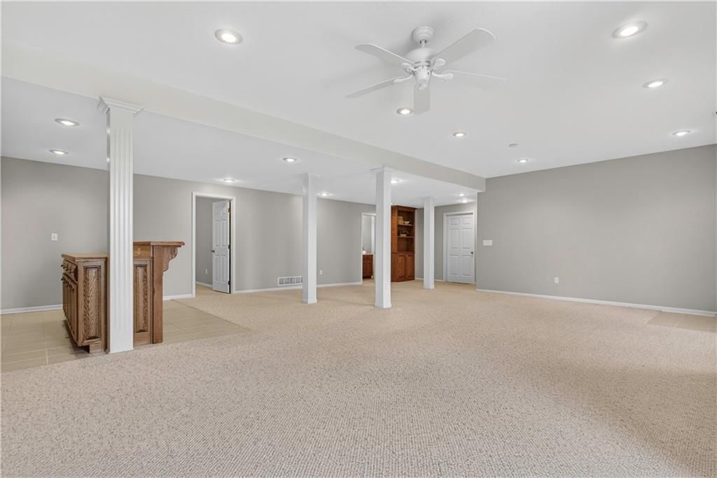 8600 N Richmond Avenue — photo 39