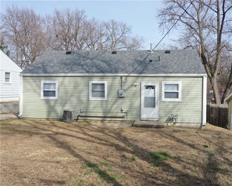 442 Eulich Street — photo 14