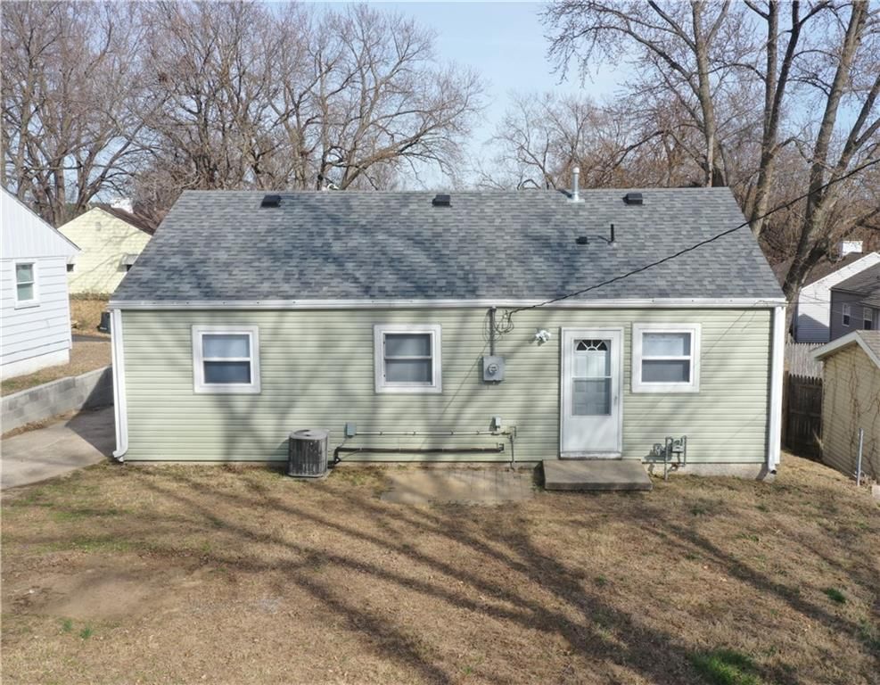 442 Eulich Street — photo 15