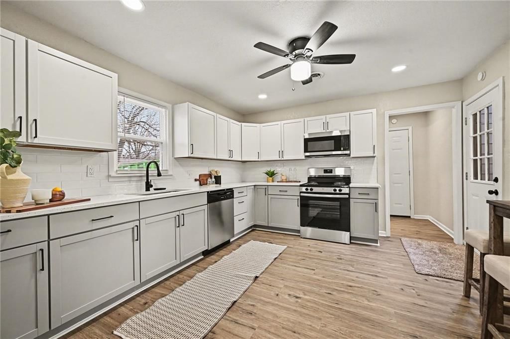 6521 N Campbell Street — photo 7