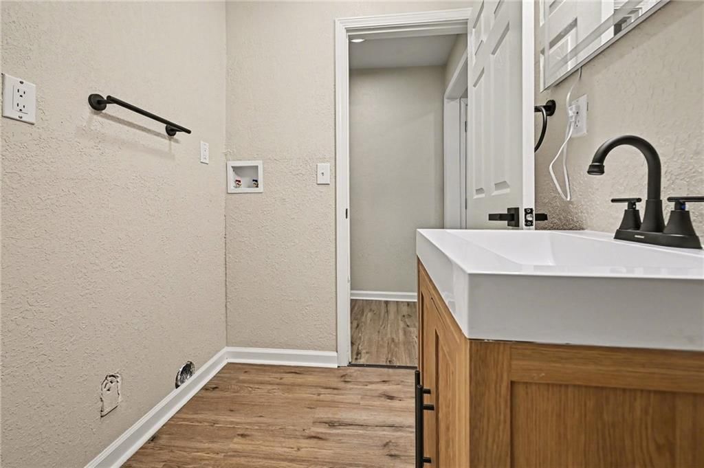 6521 N Campbell Street — photo 11