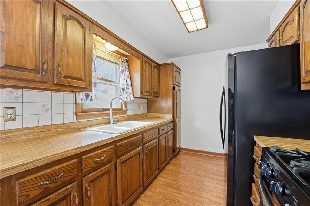 3339 S Vermont Avenue — photo 17