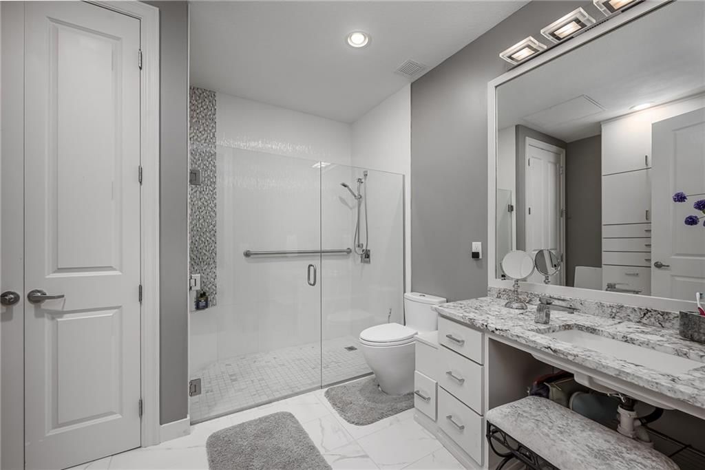 1101 WALNUT Street — photo 9