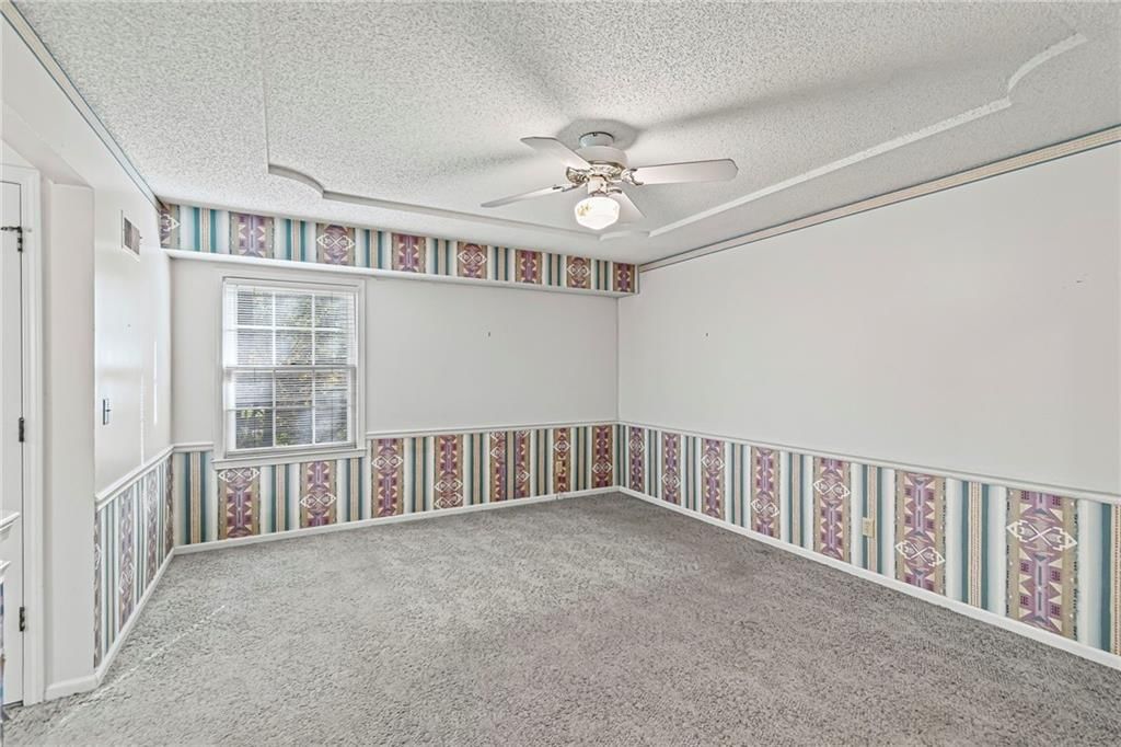 523 Lancelot Drive — photo 18