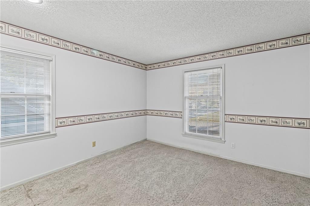 523 Lancelot Drive — photo 25