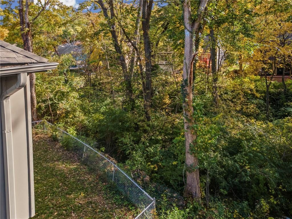 523 Lancelot Drive — photo 39