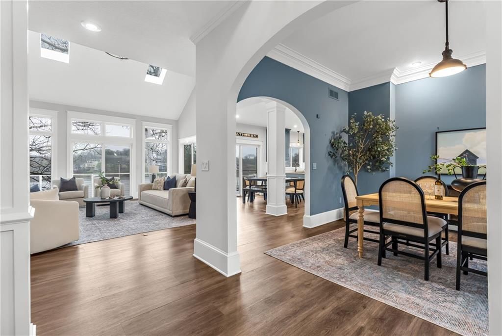 8111 NW Hillside Drive — photo 5