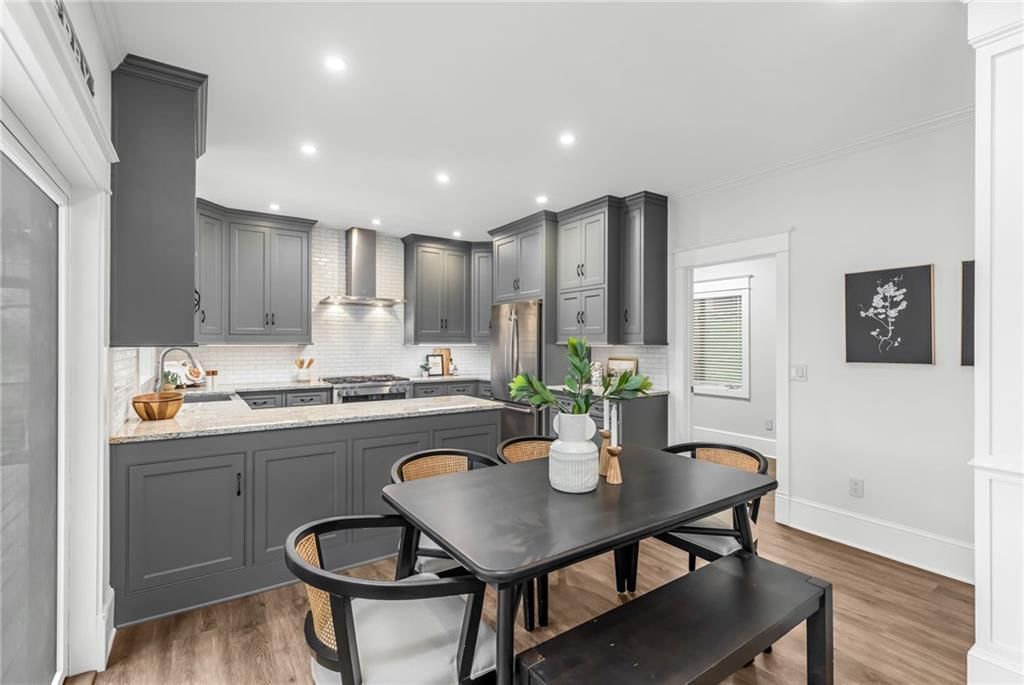 8111 NW Hillside Drive — photo 12