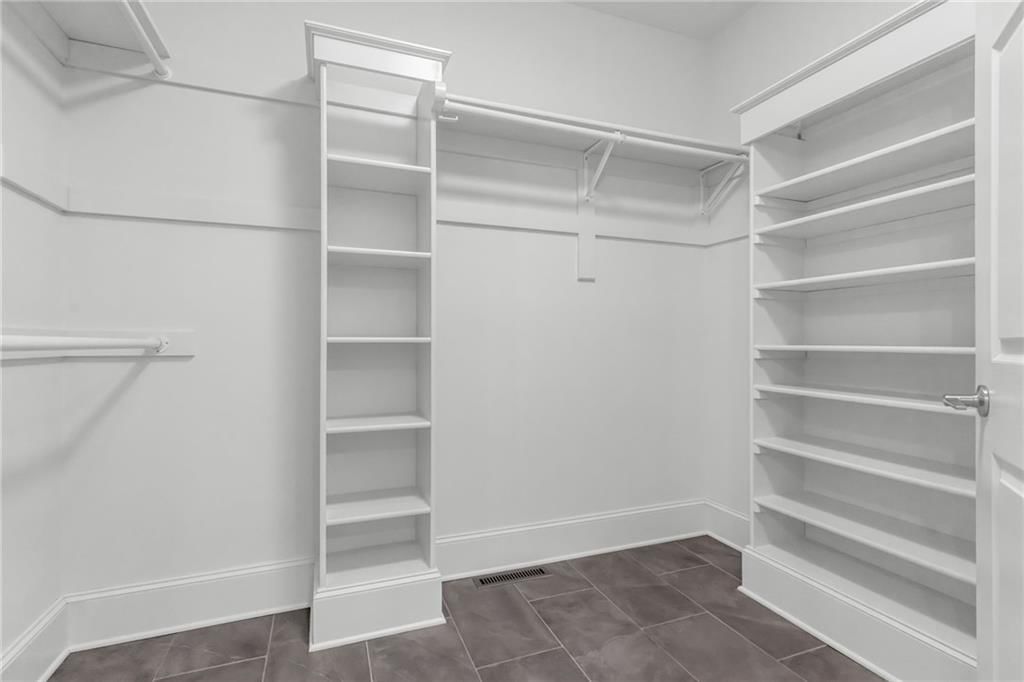 8111 NW Hillside Drive — photo 22