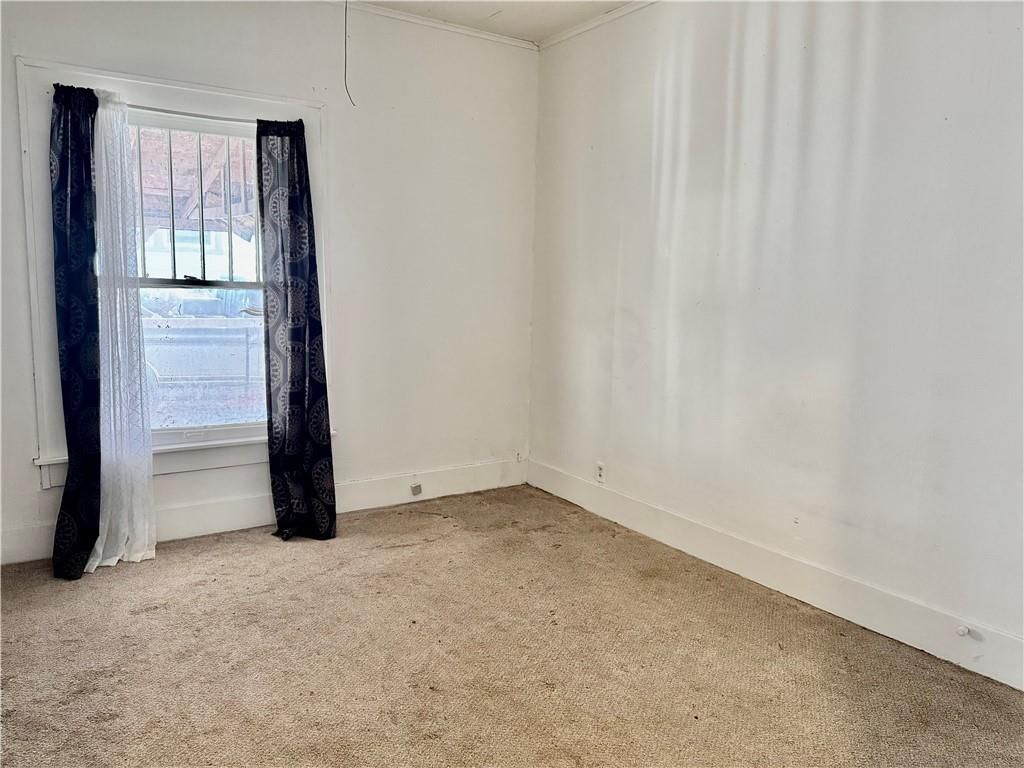 1719 East Avenue — photo 18