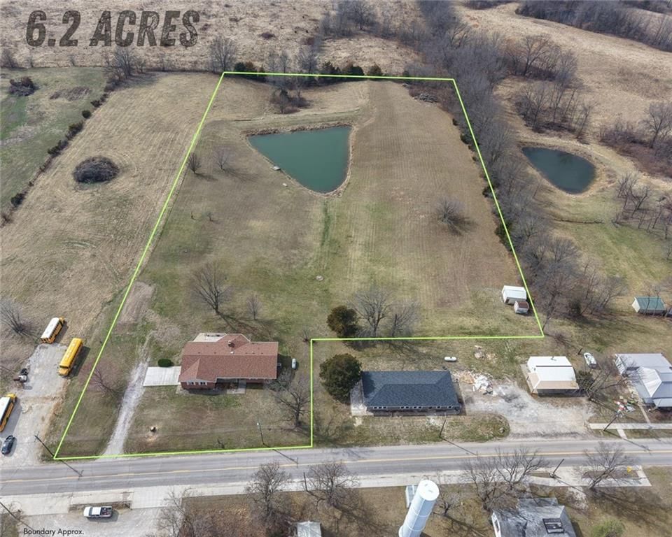 309 N Main Street — photo 2