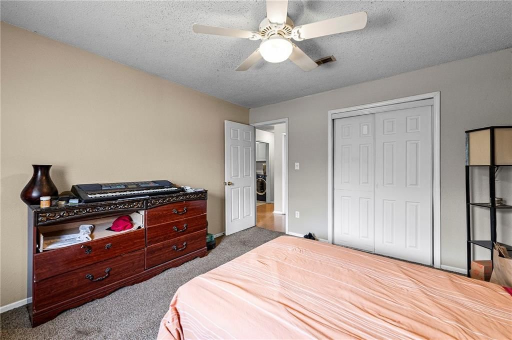 701 NE Banner Drive — photo 52