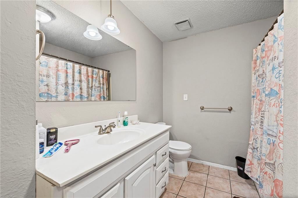 701 NE Banner Drive — photo 53