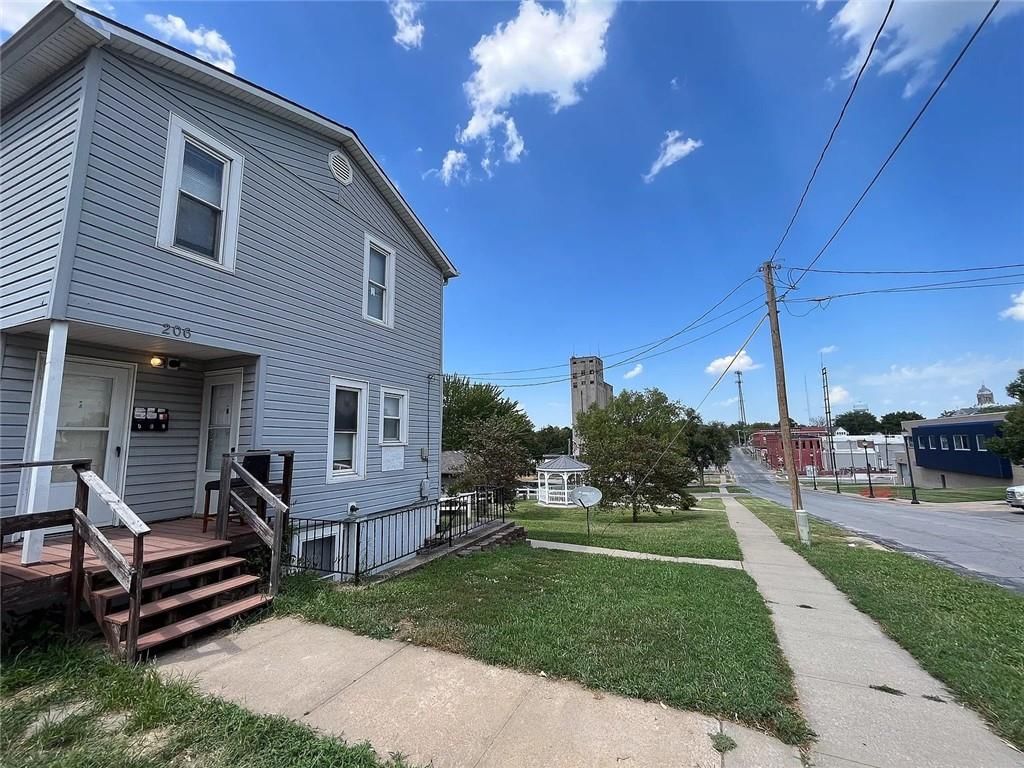 206 S Washington Street — photo 8