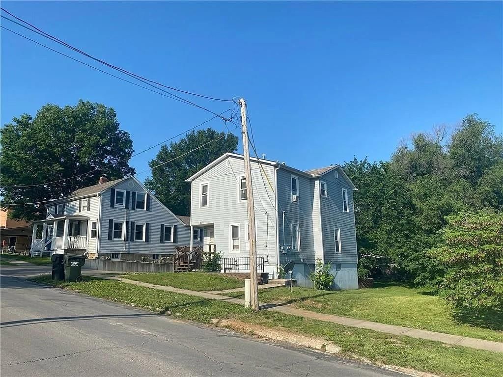 206 S Washington Street — photo 13