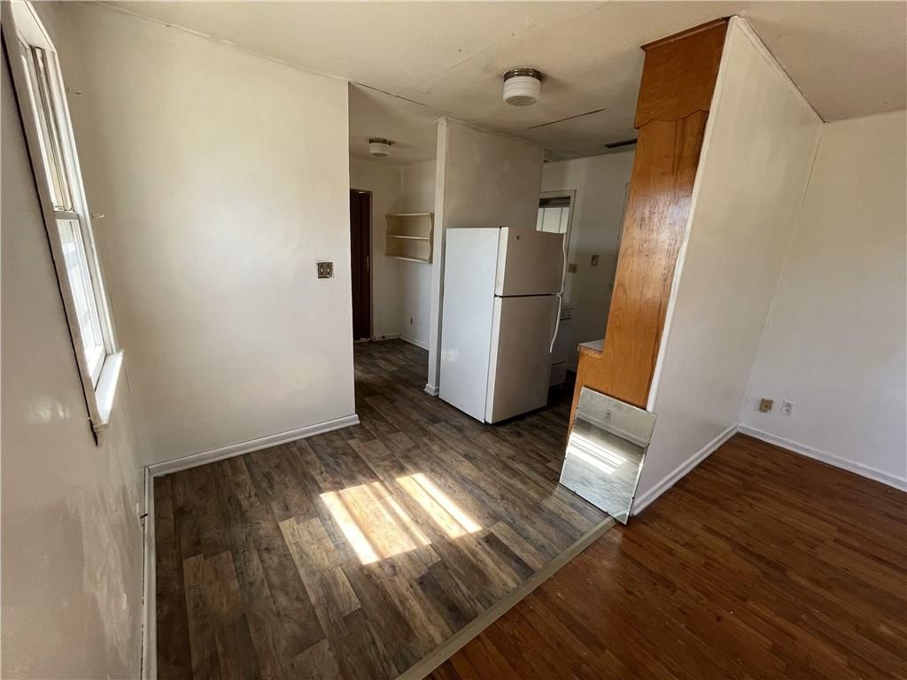 300 Zoll Street — photo 6