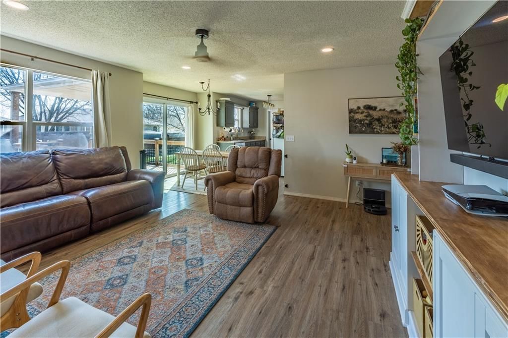 513 Kennedy Street — photo 7