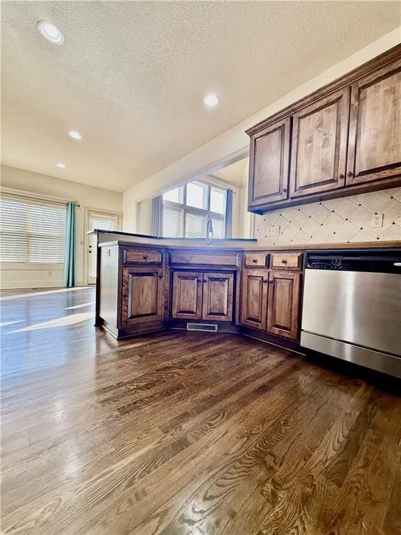 300 SW Eagles Ridge Drive — photo 8