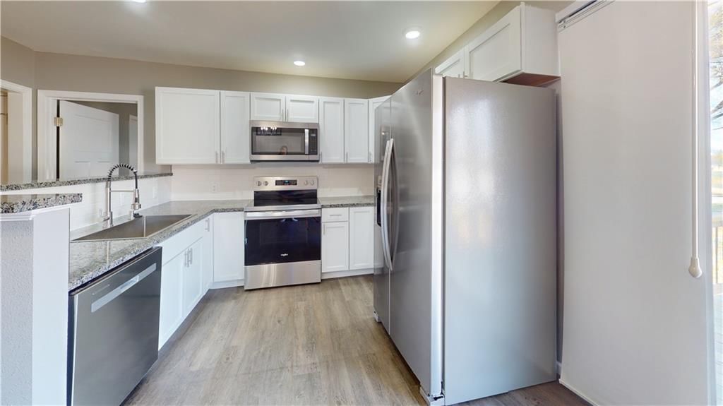 626 W Allison Street — photo 5