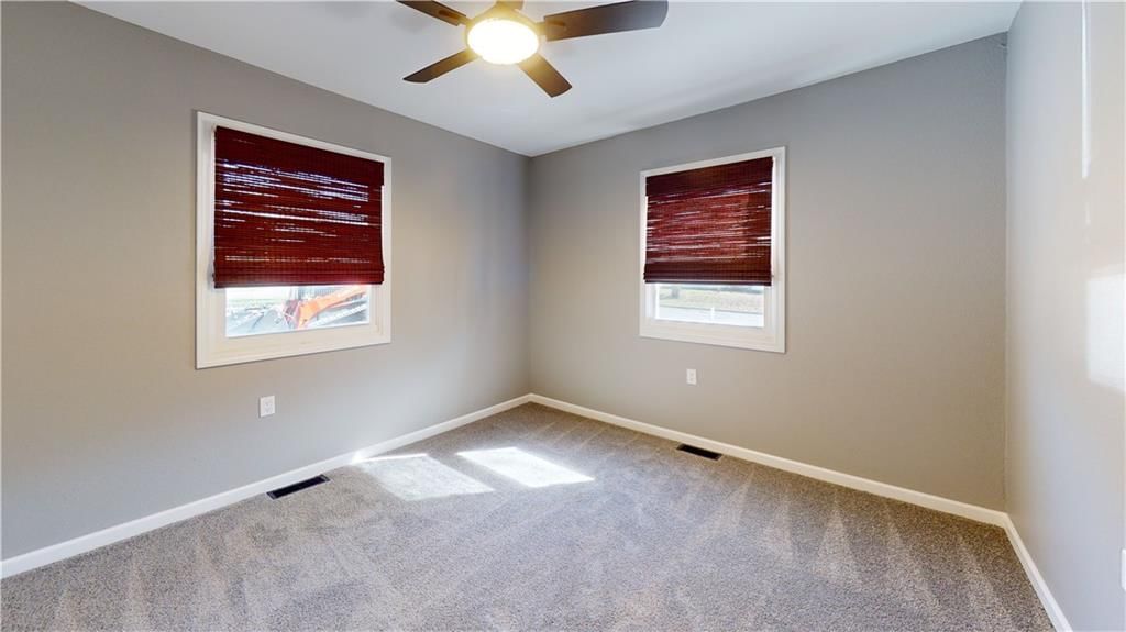 626 W Allison Street — photo 8