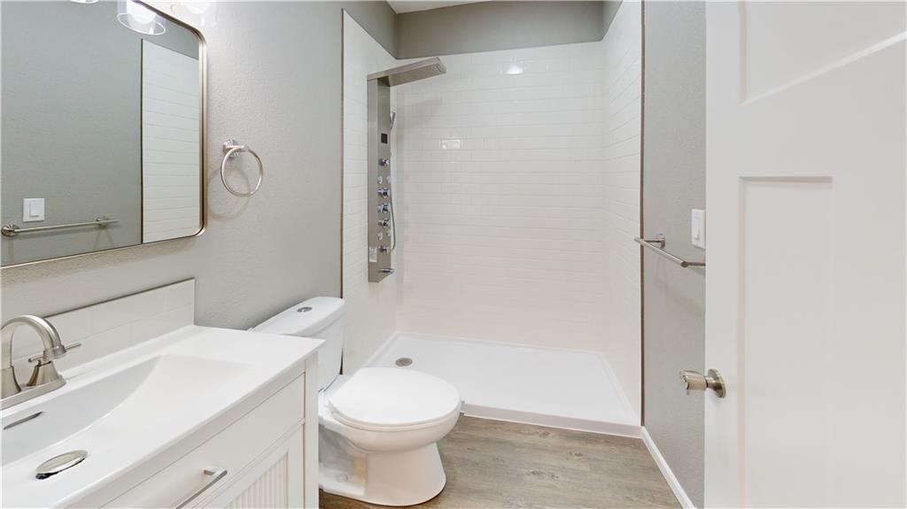 626 W Allison Street — photo 10