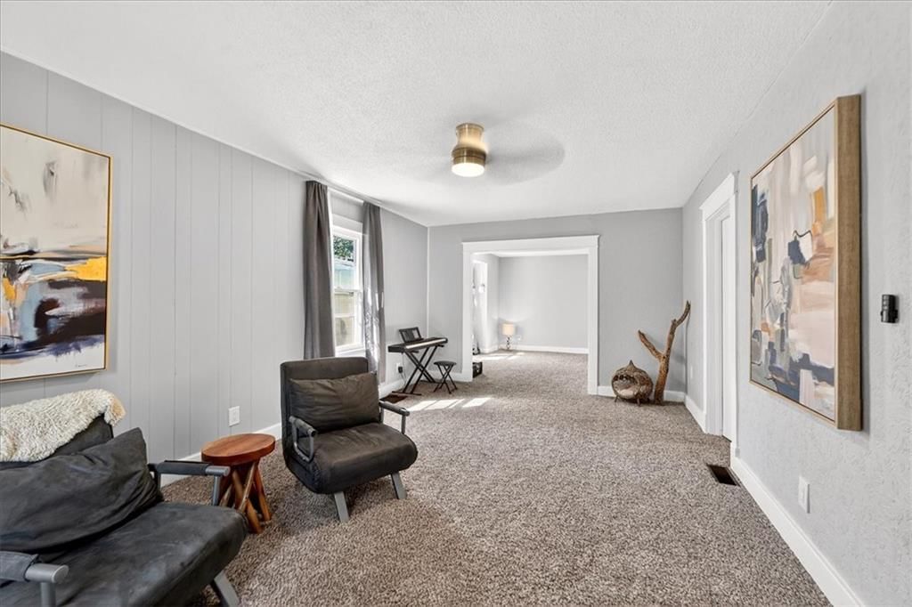 10804 Felton Street — photo 2