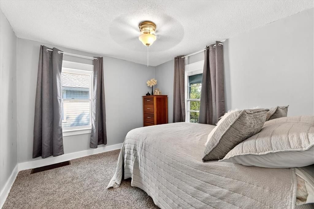 10804 Felton Street — photo 10