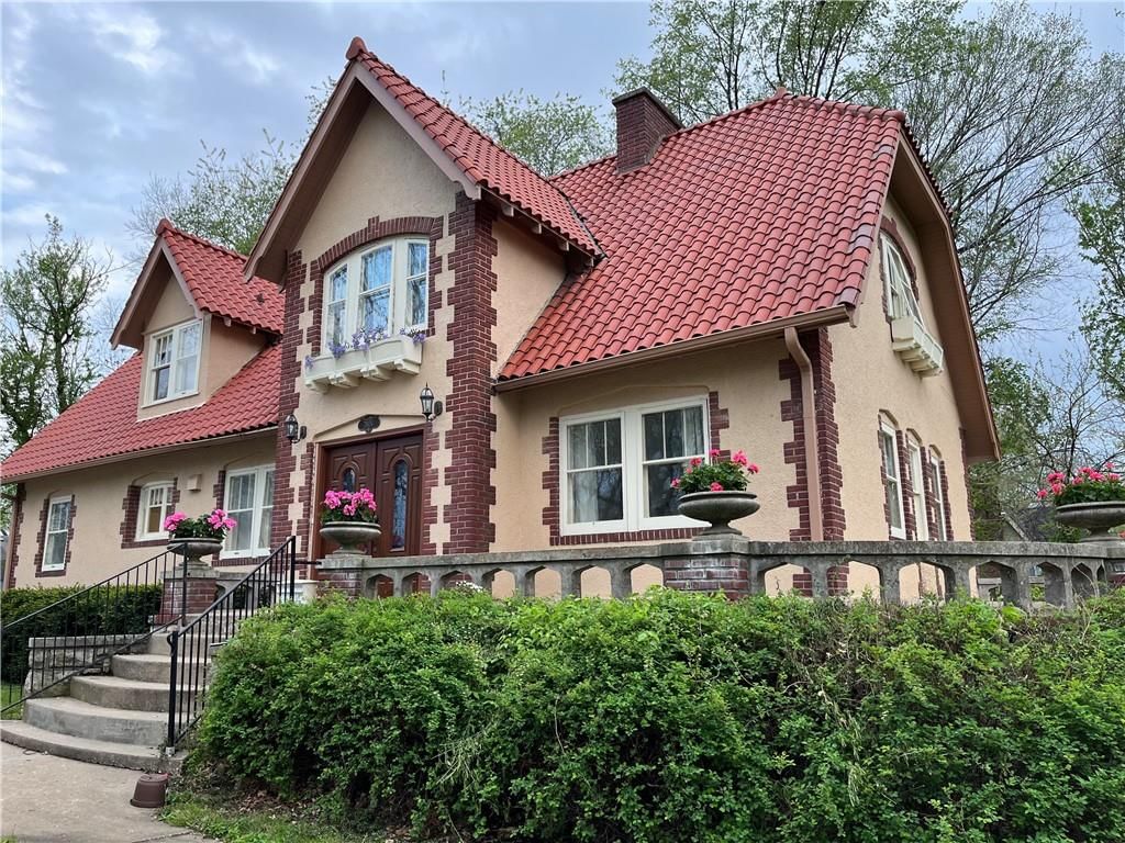 7804 Lydia Avenue — photo 3