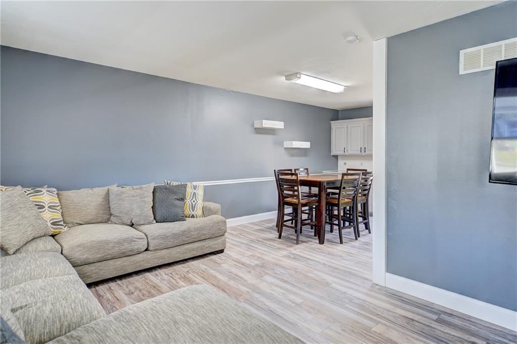 311 SW Pinnell Drive — photo 5