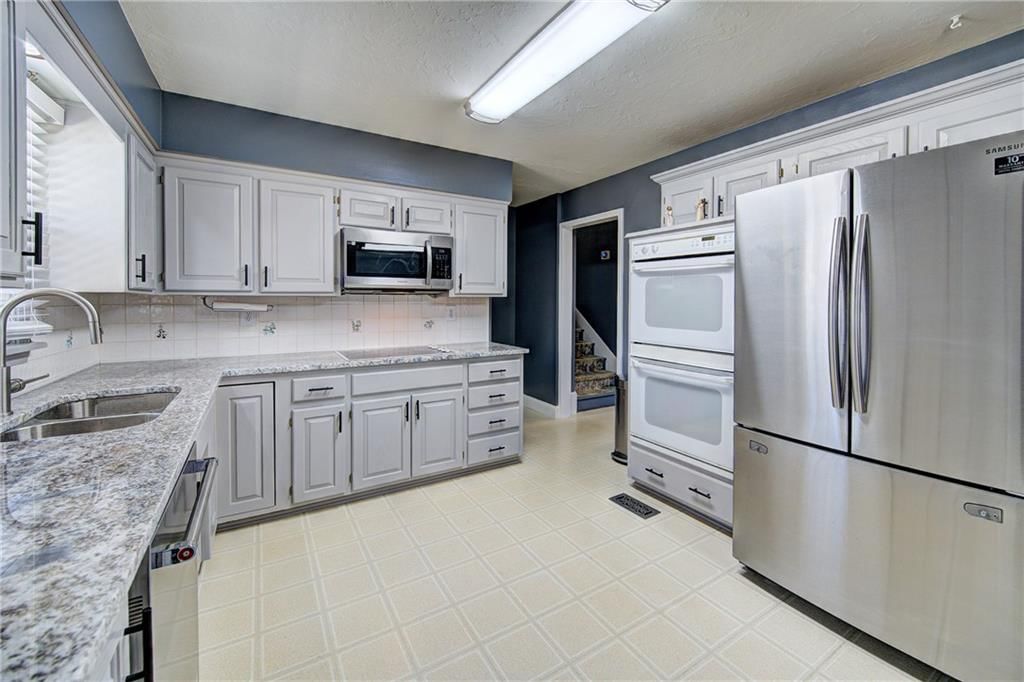 311 SW Pinnell Drive — photo 8