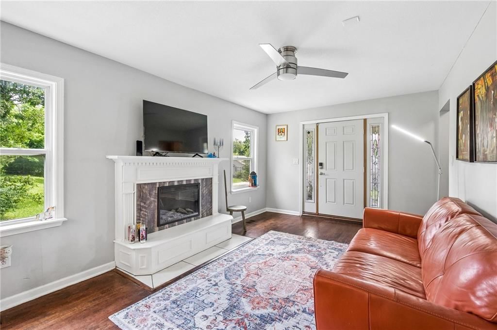 3634 Wayne Avenue — photo 6