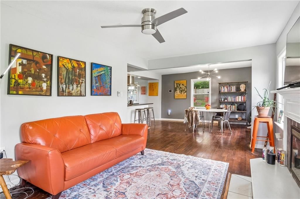 3634 Wayne Avenue — photo 8