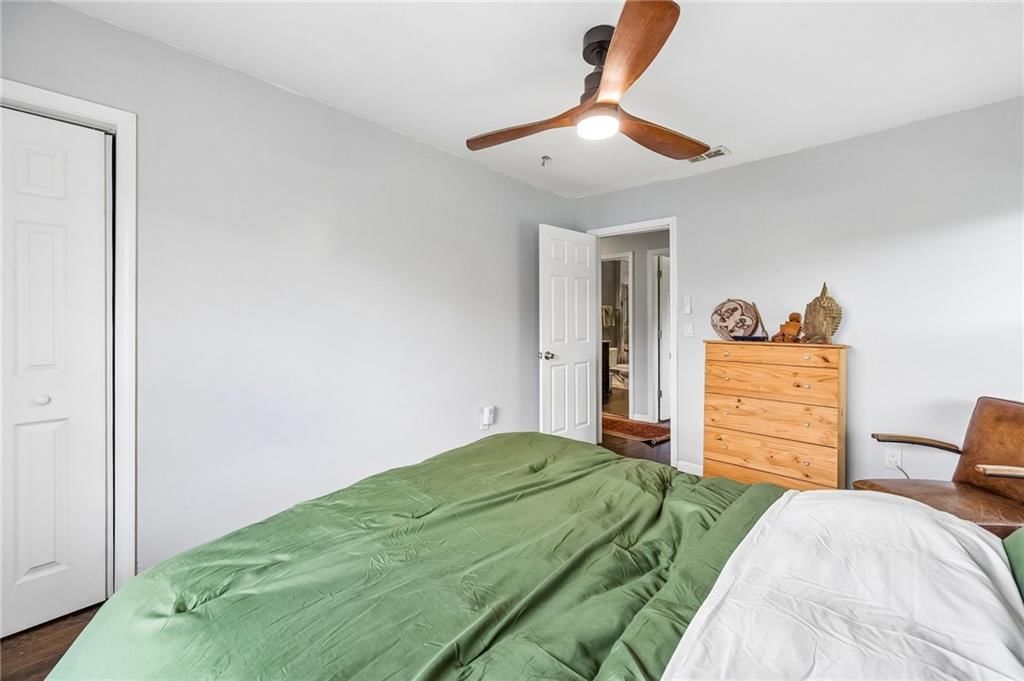 3634 Wayne Avenue — photo 16