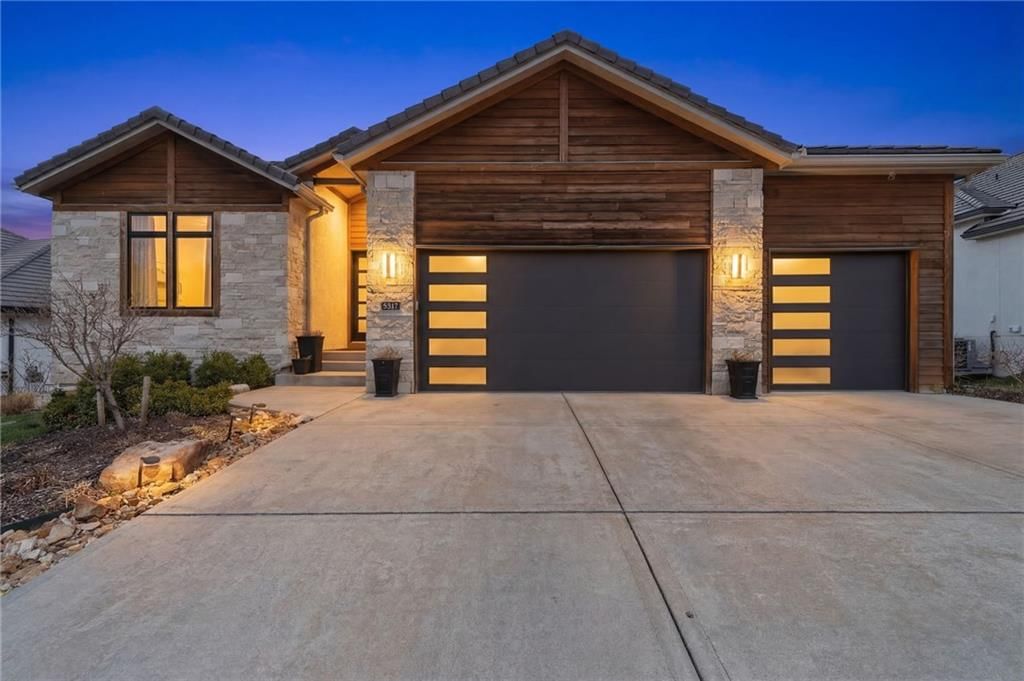 9317 Cottonwood Canyon Drive — photo 3