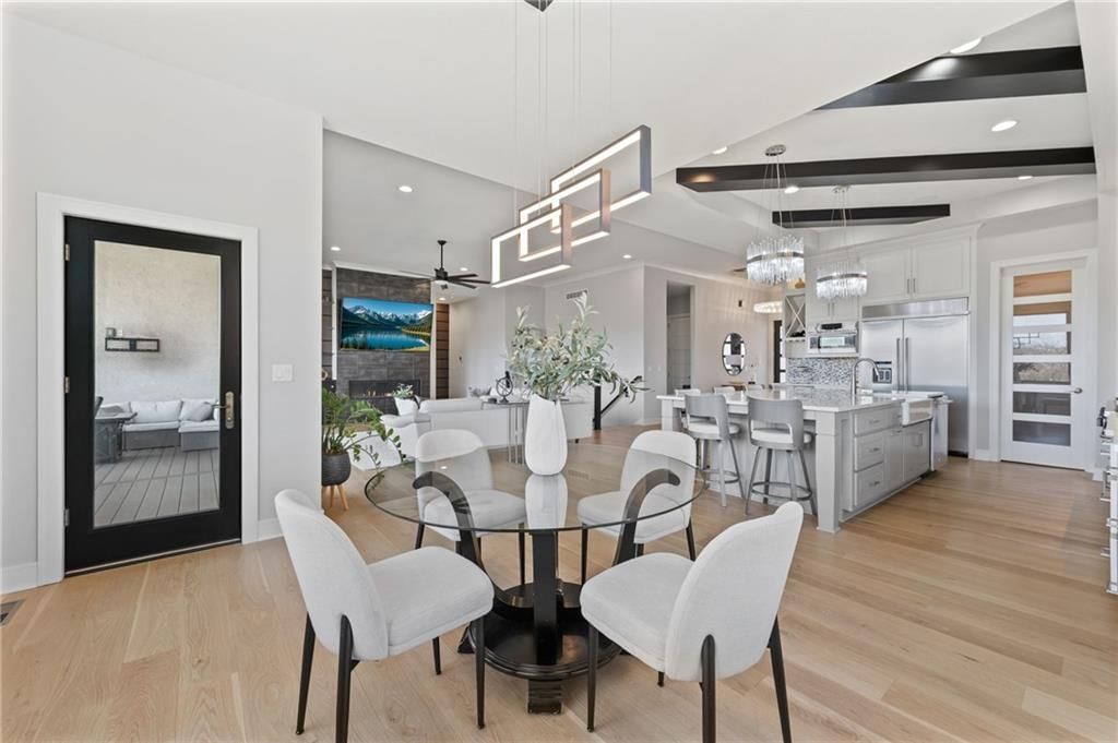 9317 Cottonwood Canyon Drive — photo 9
