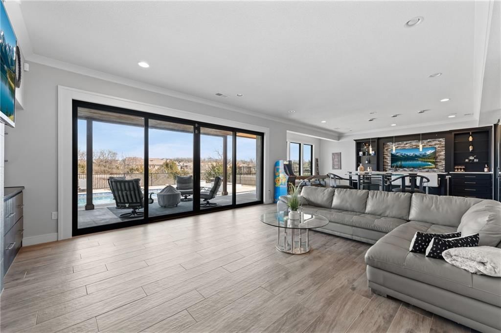 9317 Cottonwood Canyon Drive — photo 35