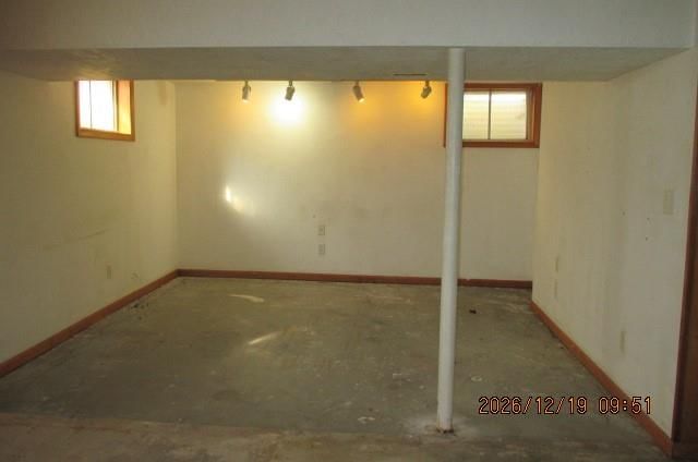 3510 S Rogers Lane — photo 16