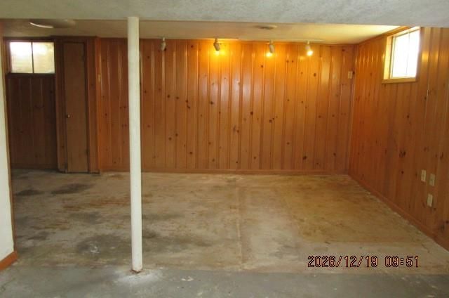 3510 S Rogers Lane — photo 17