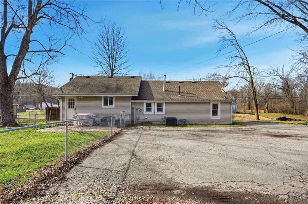 106 SARATOGA Avenue — photo 14