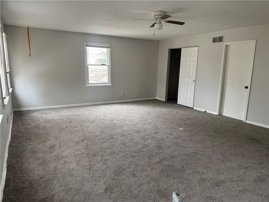 1600 Cypress Avenue — photo 13