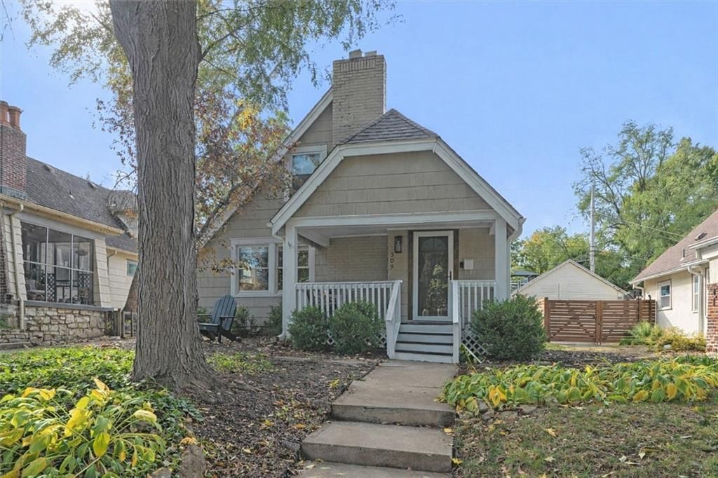309 E 69th Street, Kansas City, MO