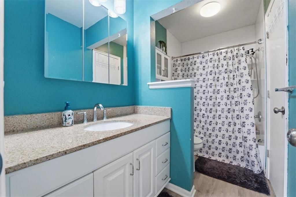 216 S Shrank Avenue — photo 10