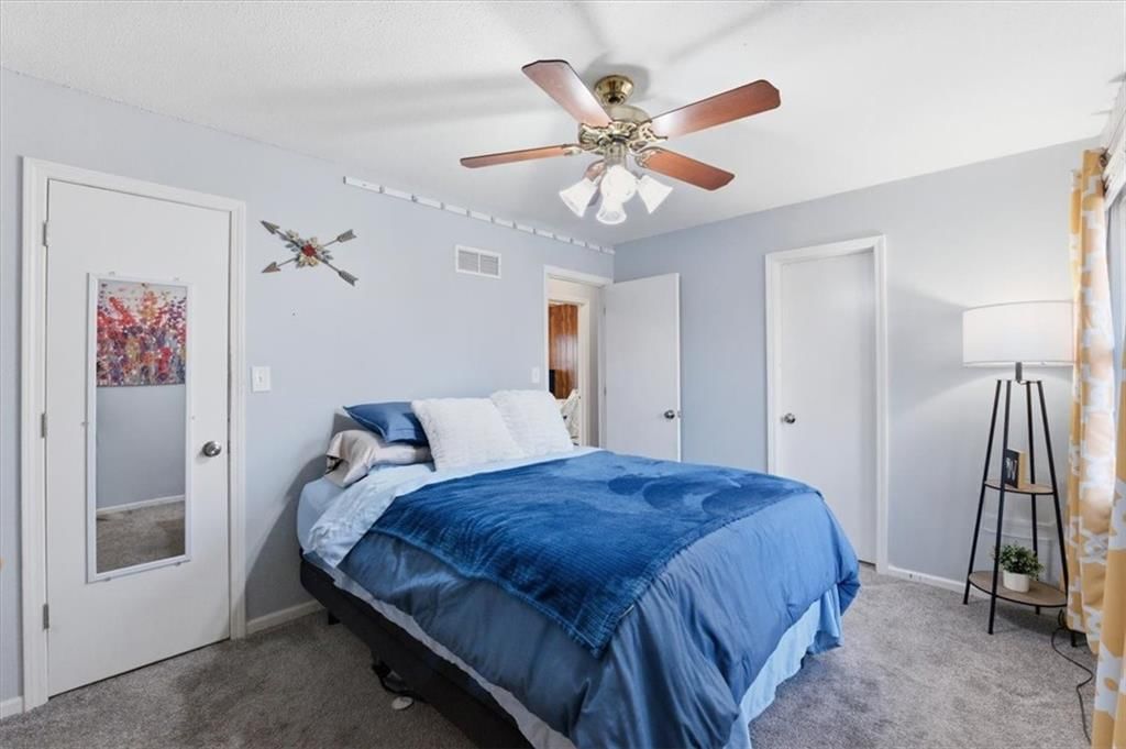 216 S Shrank Avenue — photo 12