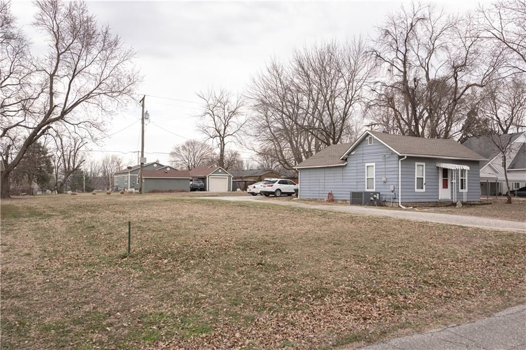 712 E Jackson N/A — photo 30