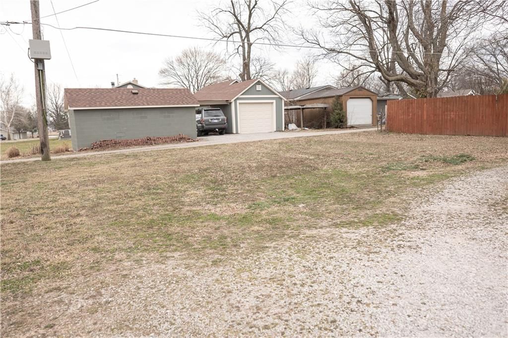 712 E Jackson N/A — photo 31