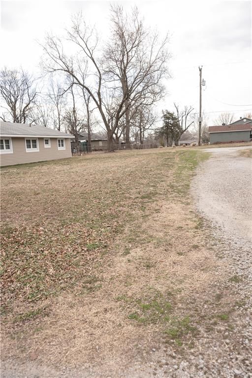 712 E Jackson N/A — photo 32
